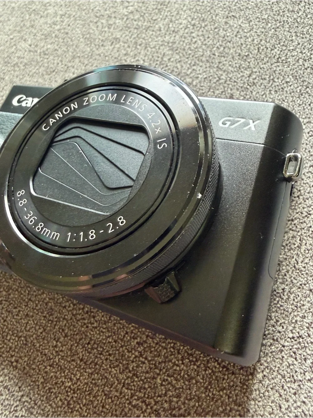Canon G7 X Compact Digital Camera in Black